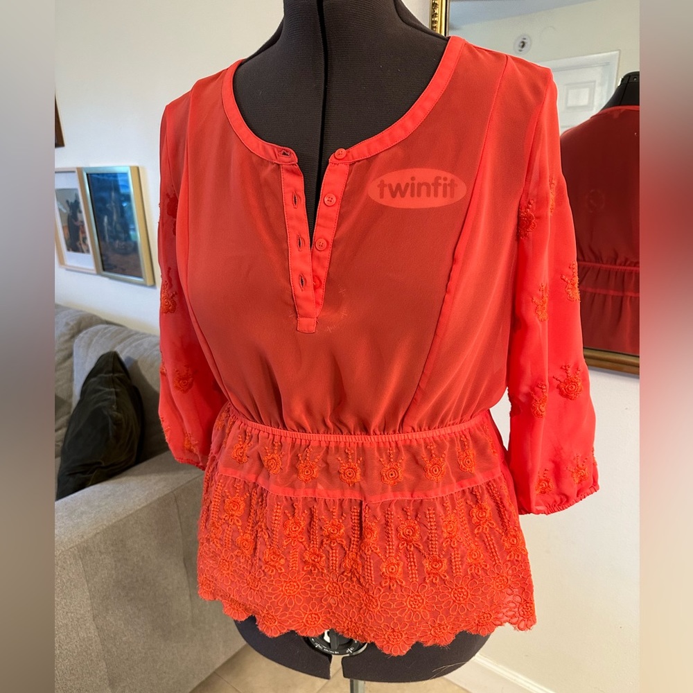 Peplum 3/4 Sleeve Top